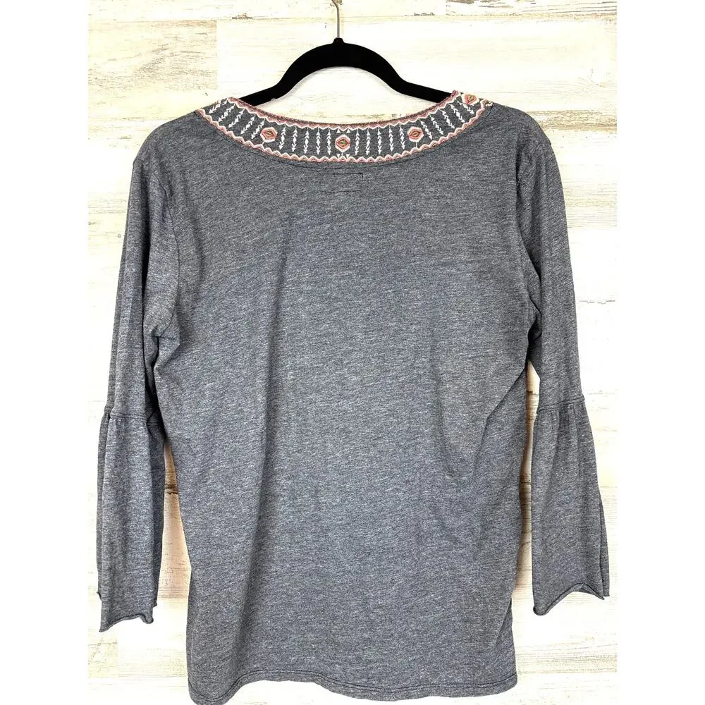 Johnny Was Workshop womens S Juliene Blouse Gray Floral Embroidered Peasant Top